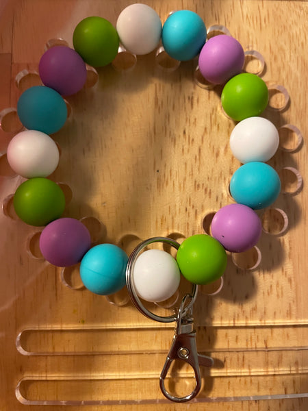 Wristlet spring colors